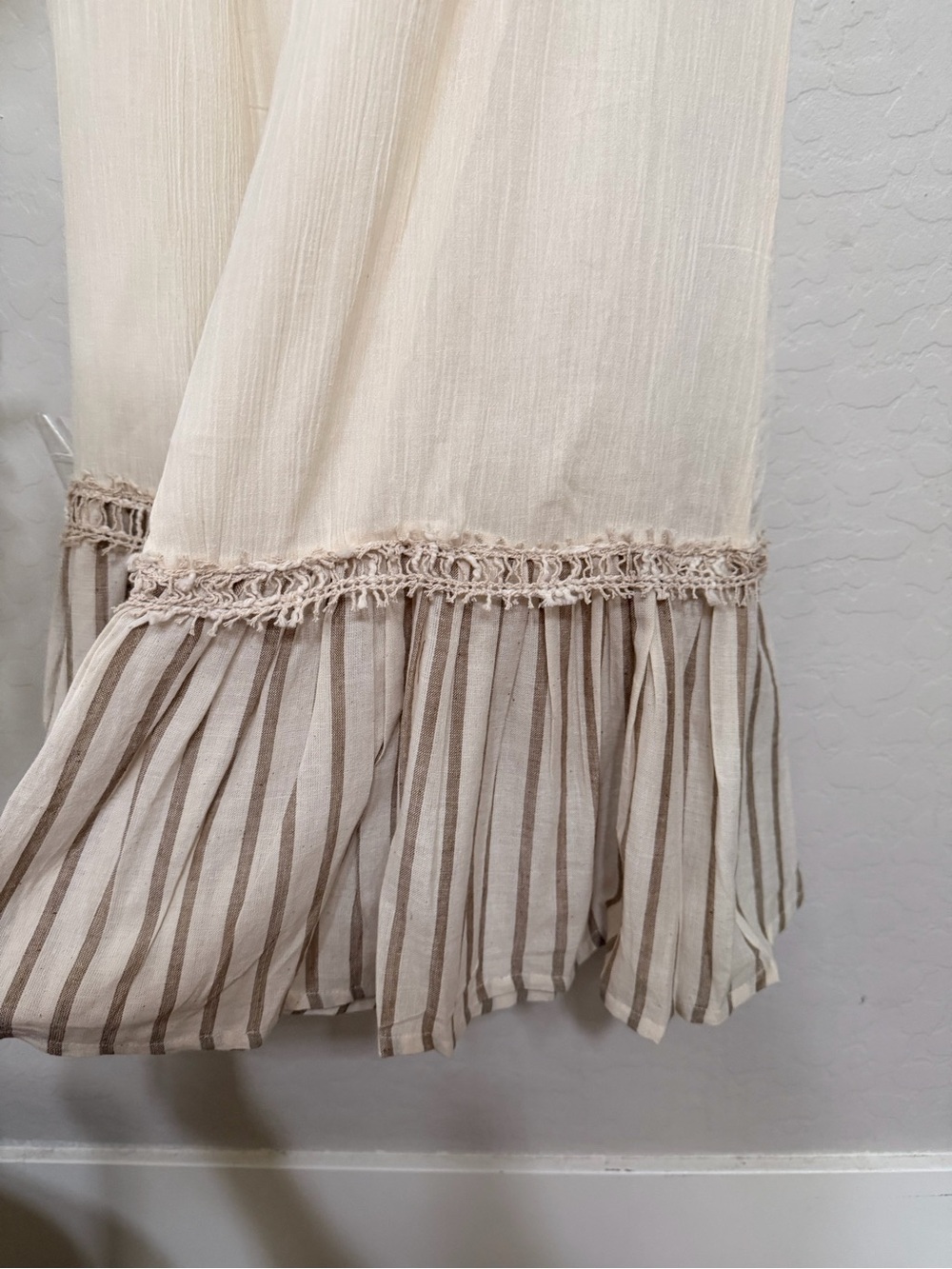 NWT POL Cream Boho Tiered Ruffle Pants - Picture 8 of 10